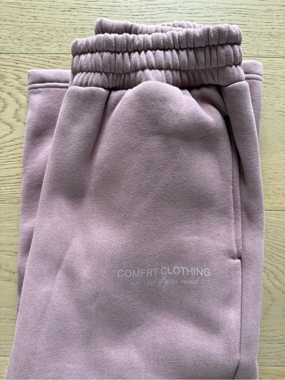 Comfrt “You Matter” Straight Leg Sweatpants | Orchid NWT